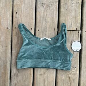 NWT Bluenotes Green Velvet Crop Top Sports Bra Size Medium